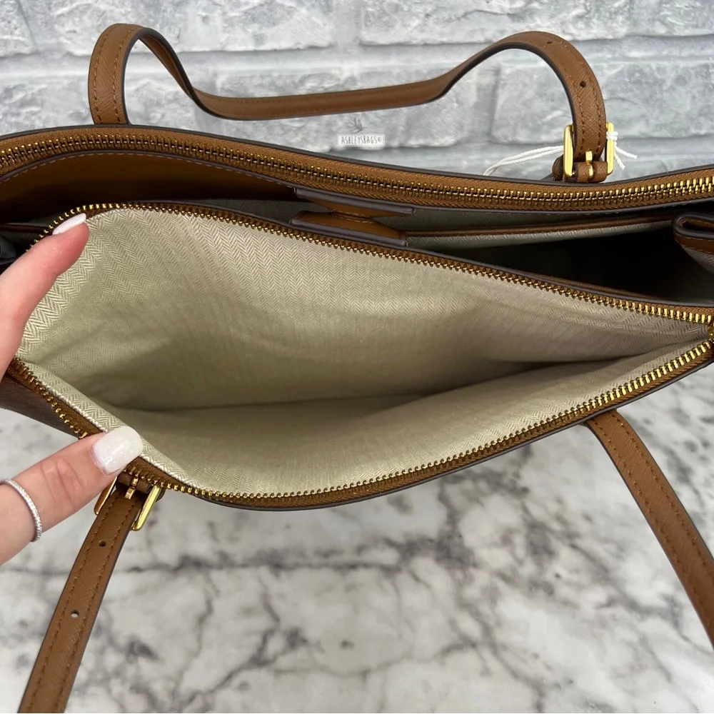 Tory Burch Emerson Large Double Zip Tote & Emerson Slim Wallet In Moose Brown - Picture 10 of 16